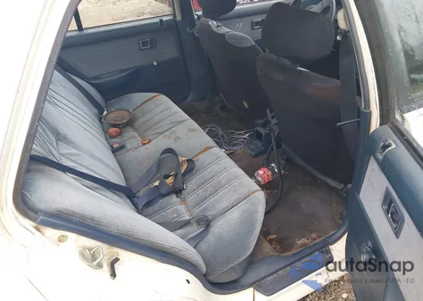 1988 Honda Civic Dx from USA, damaged, VIN 1HGED3648JA001481